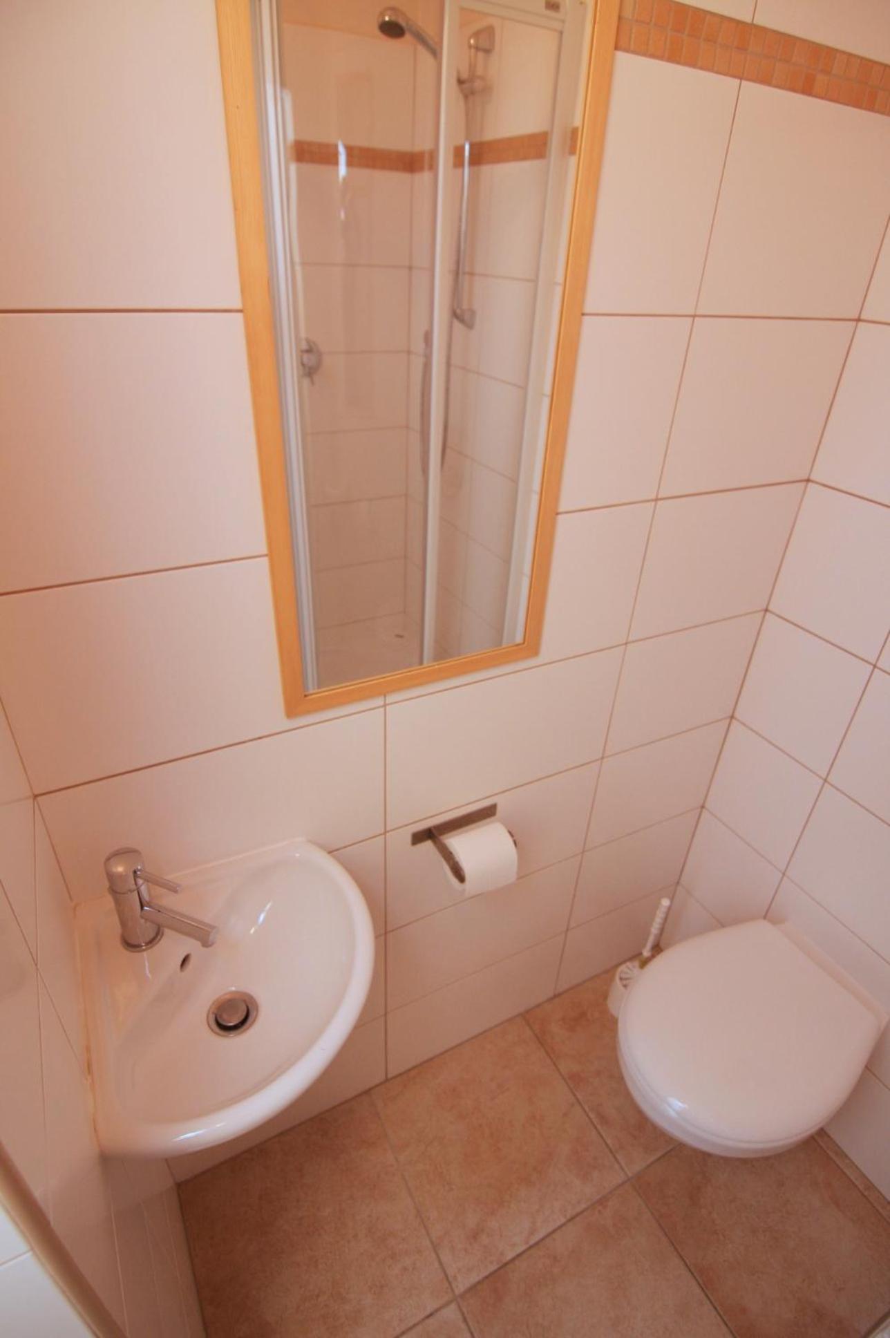 Hotel Atlas Ceske Budejovice Oda fotoğraf